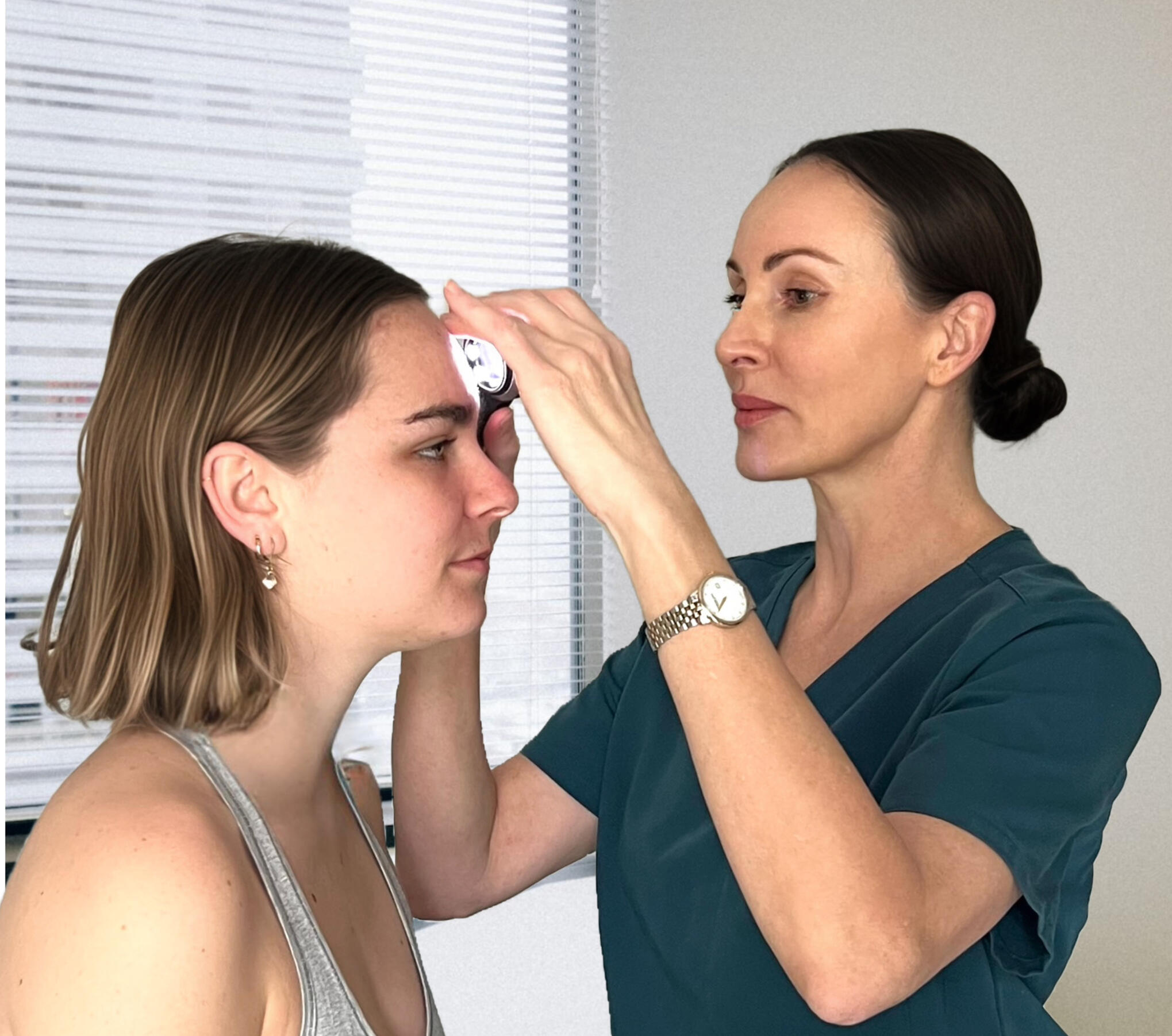 KALLI HACHEY DERMAL THERAPIST & DERMOSCOPIST